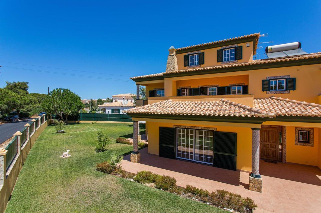Villa Nincha - Heated Pool - Free Wi-Fi - Air Con Albufeira Exterior foto