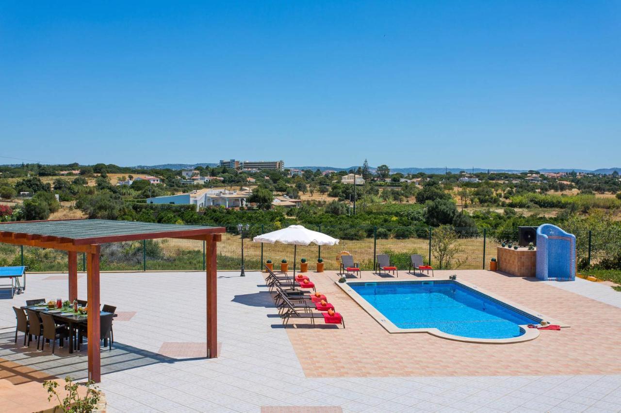 Villa Nincha - Heated Pool - Free Wi-Fi - Air Con Albufeira Exterior foto