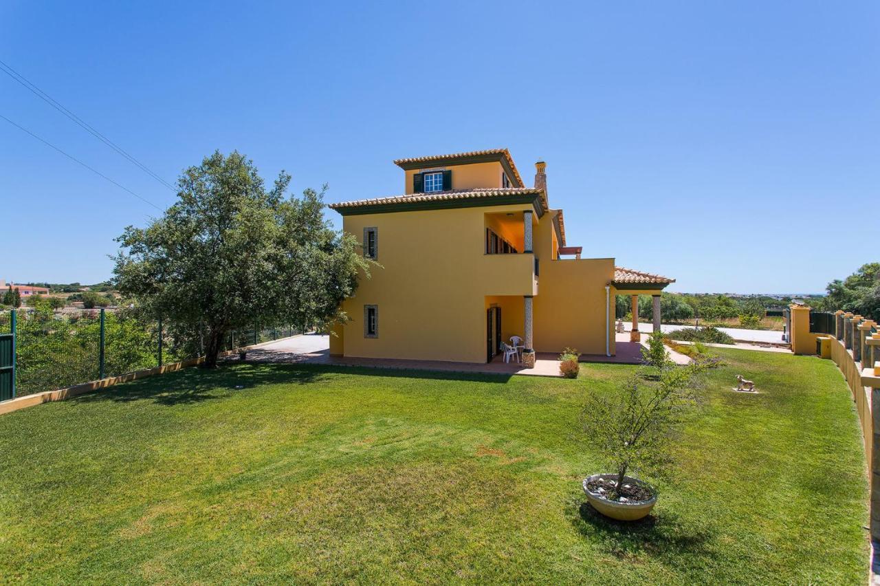 Villa Nincha - Heated Pool - Free Wi-Fi - Air Con Albufeira Exterior foto